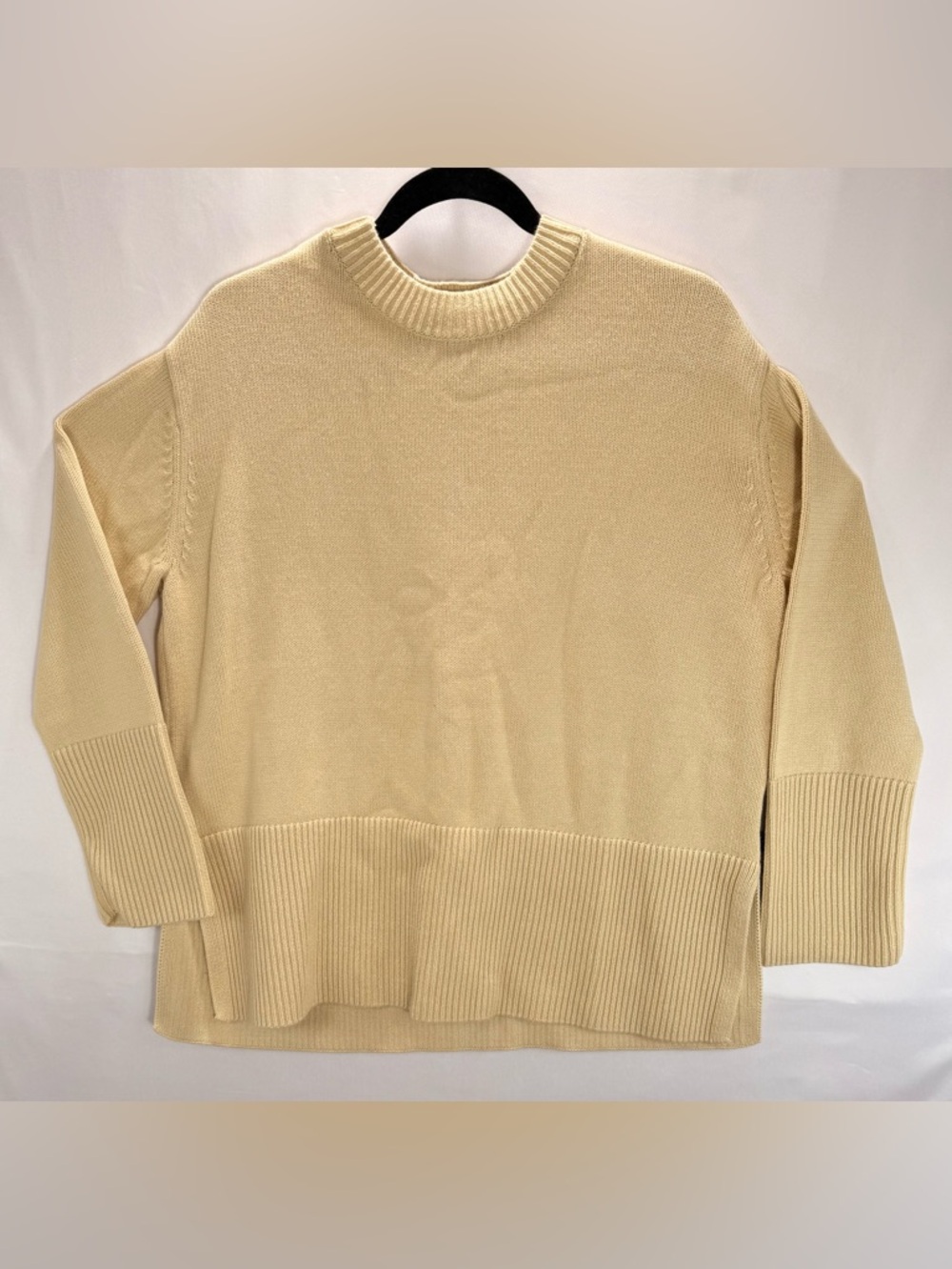 GAP Women's Cream Turtleneck Sweater